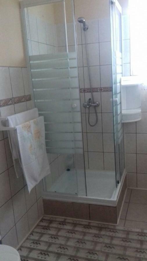 Apartmani Misak Vrsi Exterior foto
